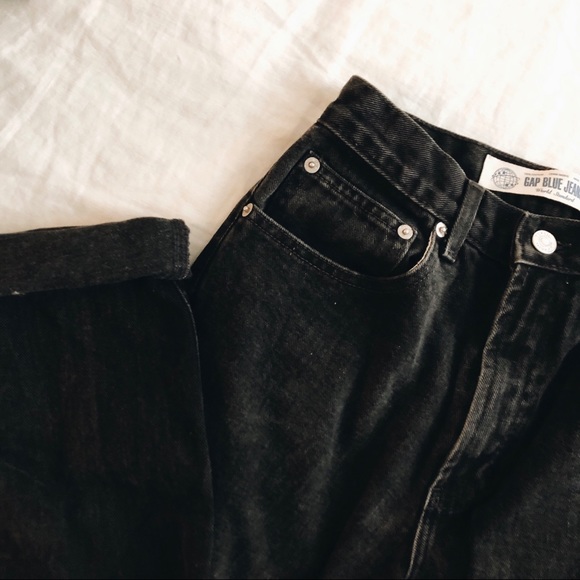gap mom jeans black
